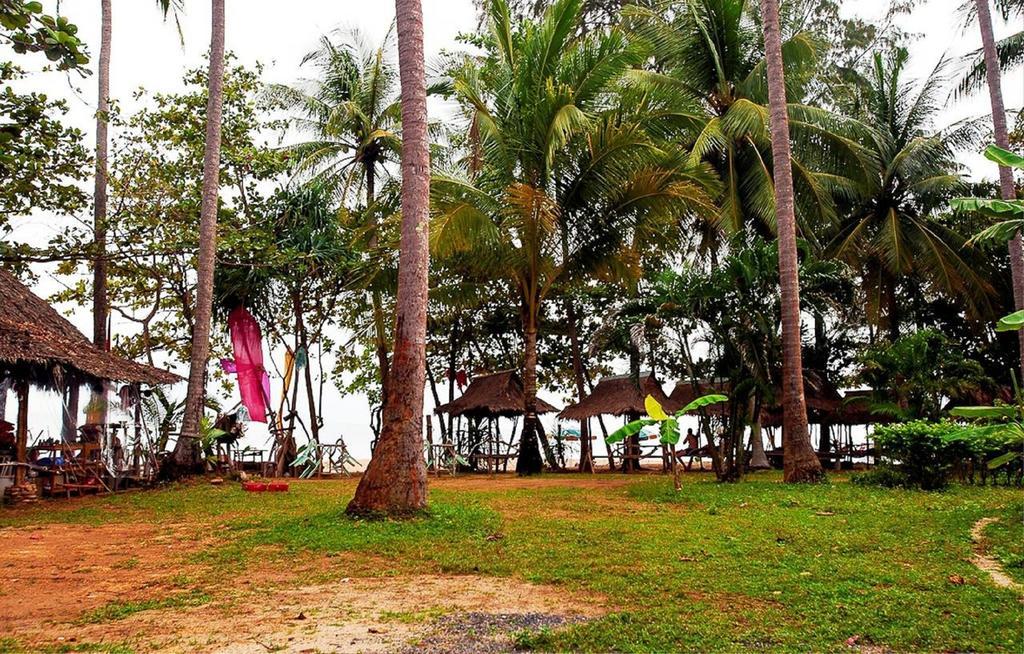Lanta Coral Beach Resort Ко-Ланта Экстерьер фото